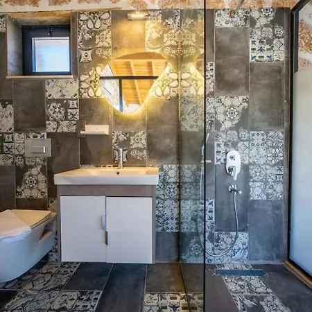 Hotel Bonus 1 / Kalkan